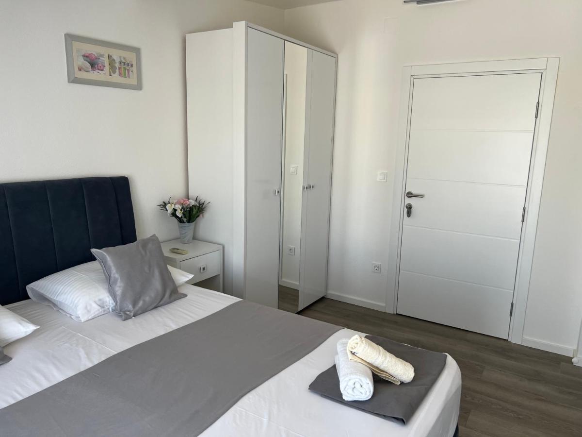 Apartments Villa Zdrava 特罗吉尔 外观 照片